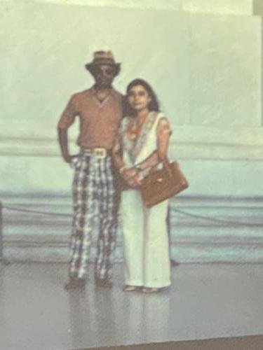 IMG 0300 MalaDilipUndMonument